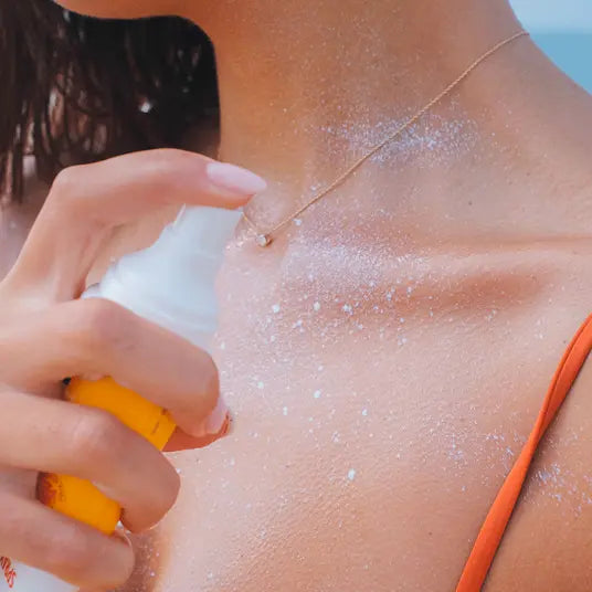 BIOREGENA - Bioregena Solar Spray SPF 30 - Defend Your Skin with Style! ☀️🌊