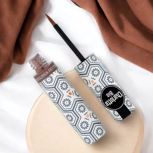 CHARLOTTE BIO - Filzstift Eyeliner BIO Brown - Effortless Beauty with Natural Ingredients ✨🌿