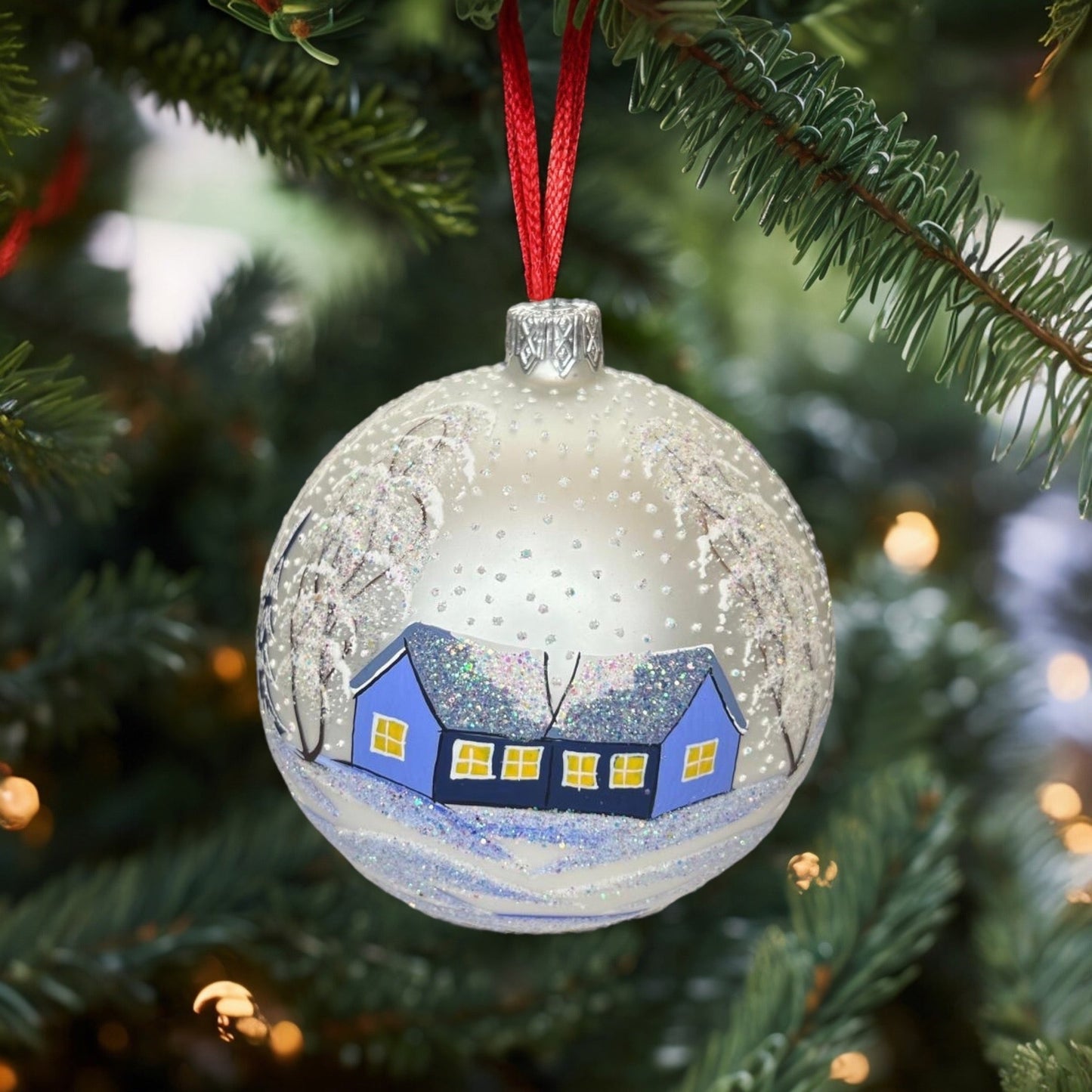 Weihnachtskugeln Winterabend Weiss
