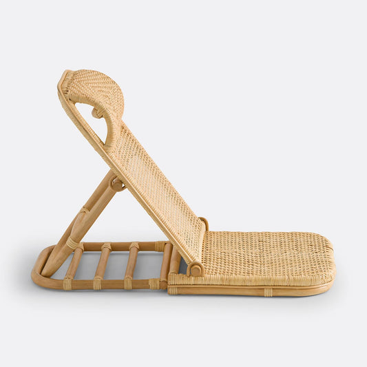Rattan Strandstuhl – mit Kopfstütze, wetterfest, leicht & ergonomisch
