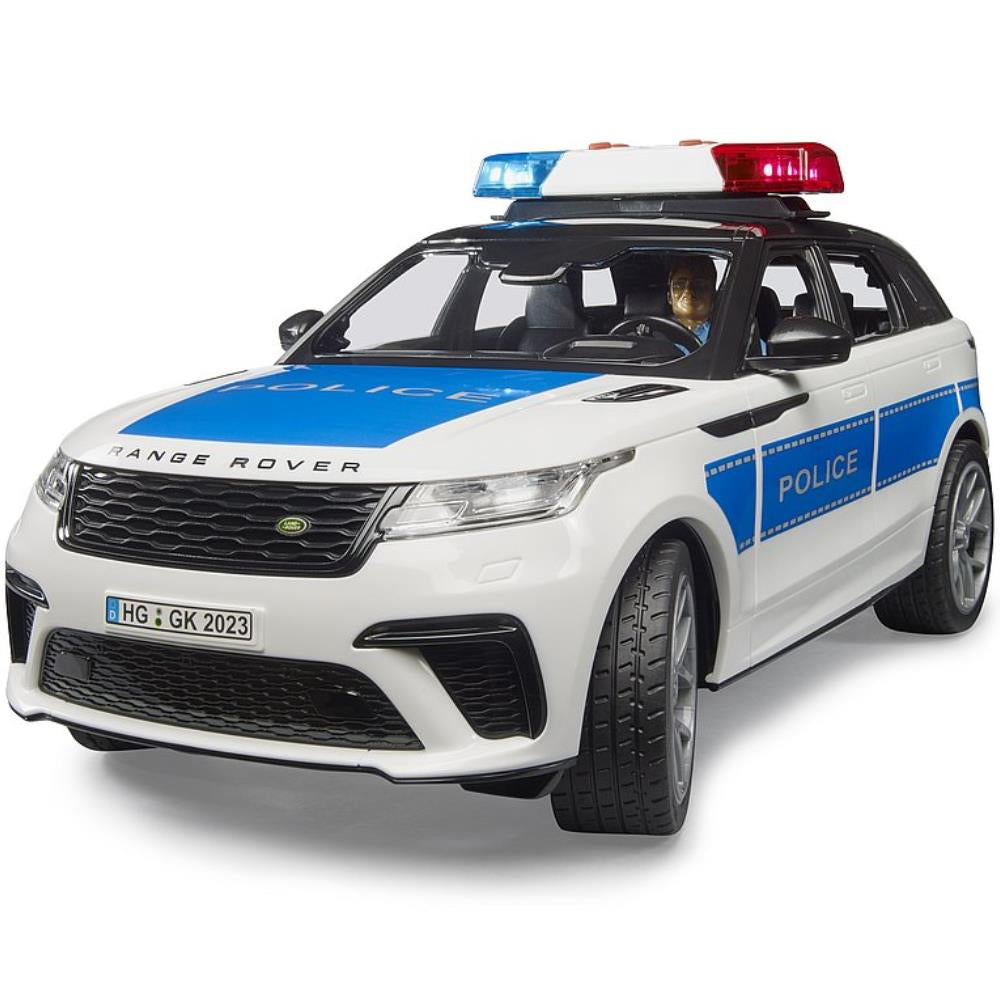 Veicolo della polizia Range Rover Velar con agente di polizia