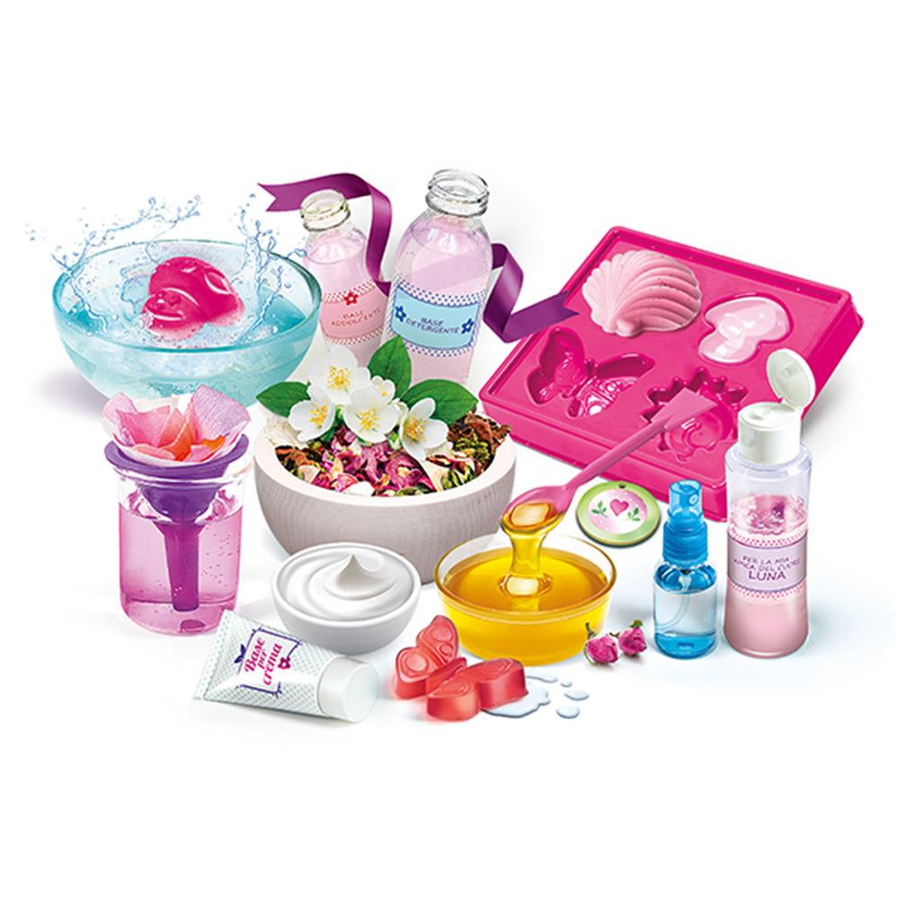 Parfums et Cosmétiques F