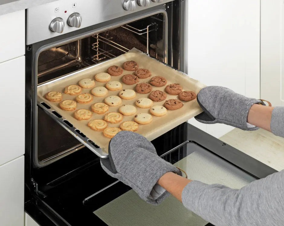 Wenko - Ada Mini Grey Oven Mitts - Heat-Resistant Style 🧤🔥