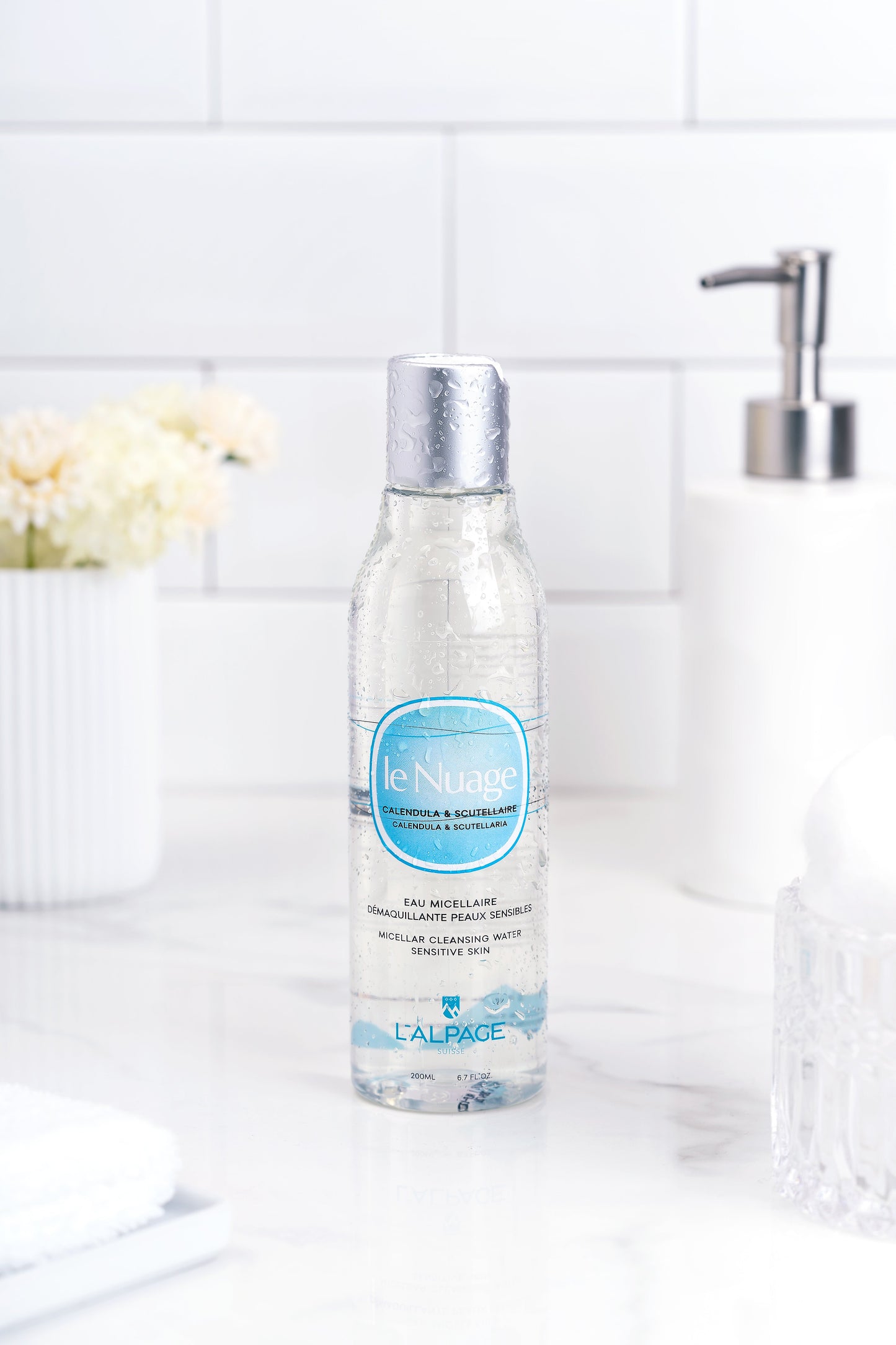 Eau Micellaire Démaquillante Peaux Sensibles Le Nuage