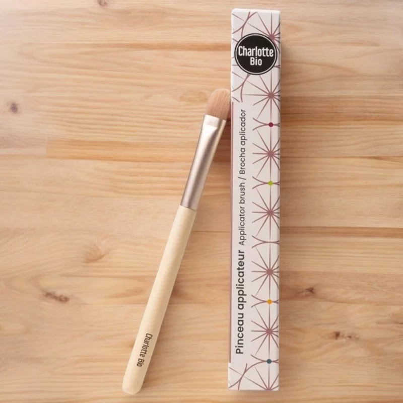 CHARLOTTE BIO - Vegan Eyeshadow Applicator Brush - Flaunt Your Beauty with Precision! 🌈✨