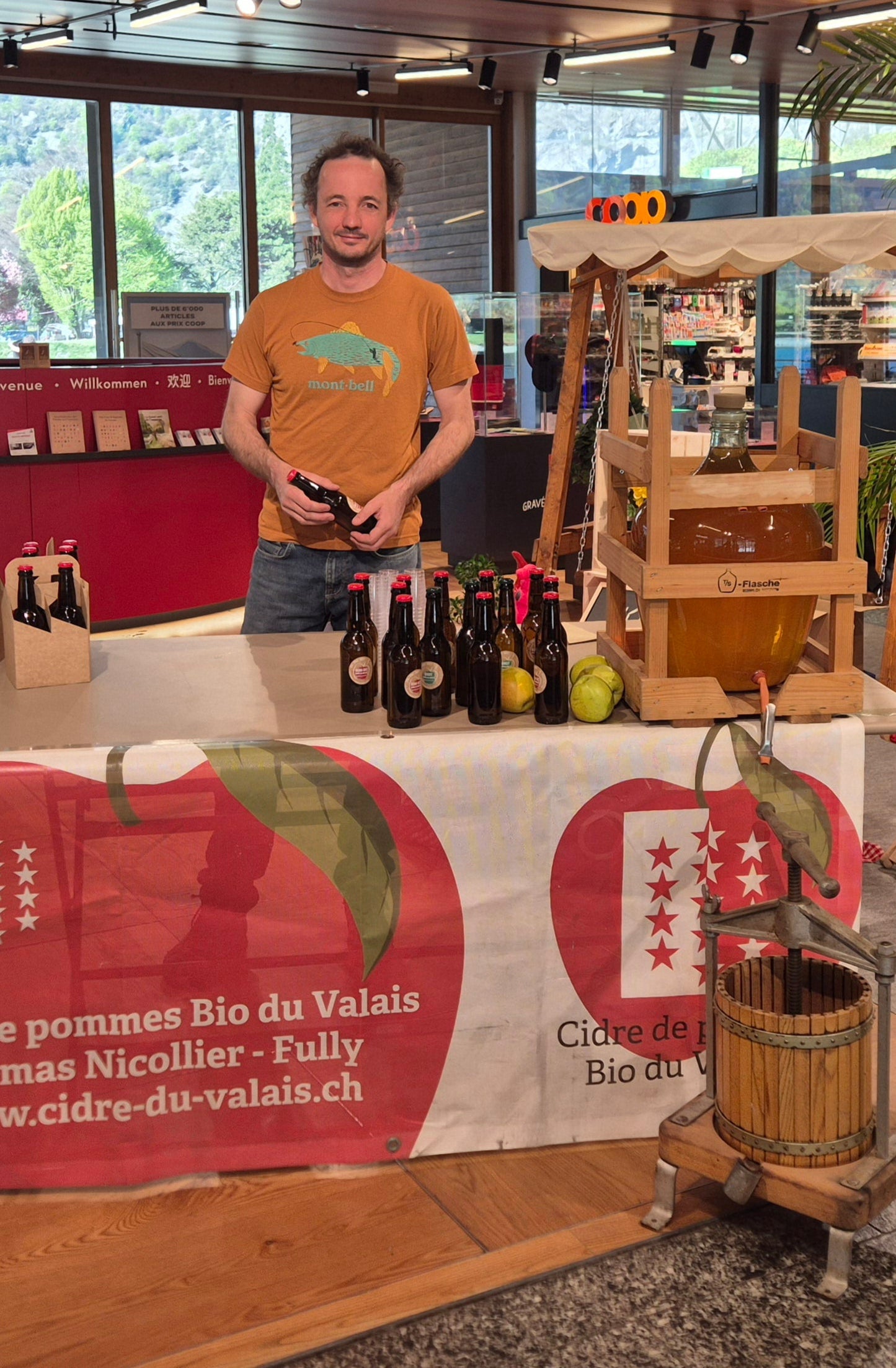 Cidrerie du Valais – Craft Demi-Sec Cider 33cl 🍏🍎 | 100% Natural, Sulfite-Free