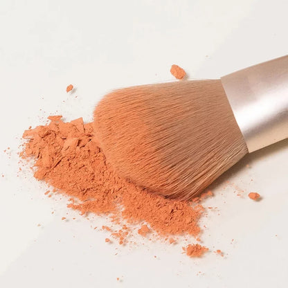 CHARLOTTE BIO - Set with 4 Makeup Brushes - Perfect for Flawless Looks! 💄✨