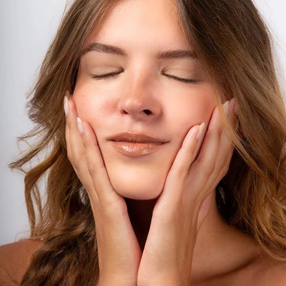 CHARLOTTE BIO - Shiny Lipstick Nude Mocha Organic - Embrace Your Radiance! 💄✨
