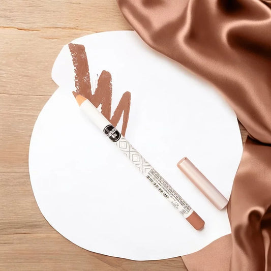CHARLOTTE BIO - Lip Contour Pencil Nude Brown - Long-lasting, Flawless Finish! 💄✨