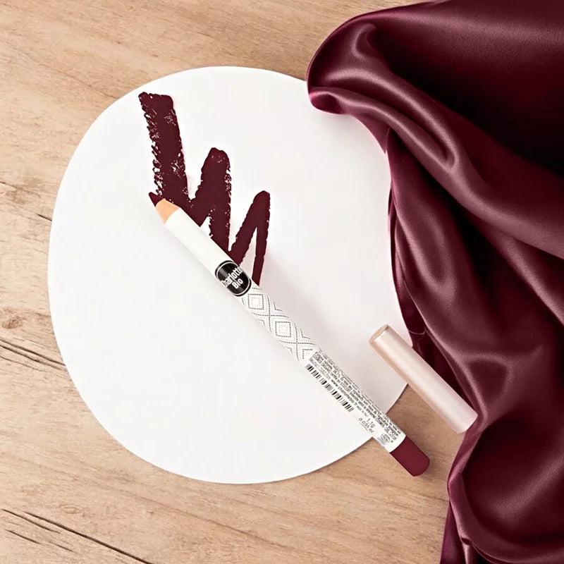 CHARLOTTE BIO - Lip Liner with Long-Lasting Hold in Fig - Unleash Your Perfect Pout! 💄✨