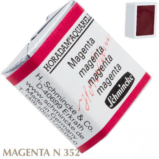 Schmincke HORADAM Aquarellfarbe  1/2 Näpfchen № 352 Magenta
