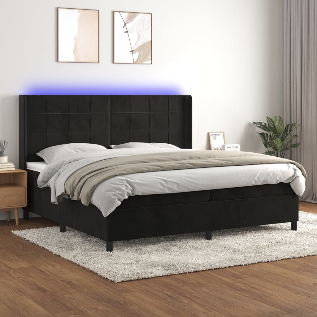 Boxspringbett mit Matratze & LED Schwarz 200x200 cm Samt