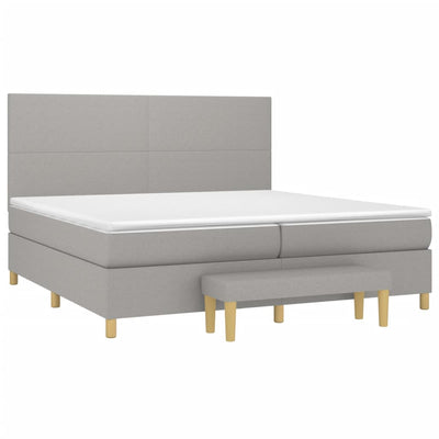 Boxspringbett mit Matratze Hellgrau 200x200 cm Stoff