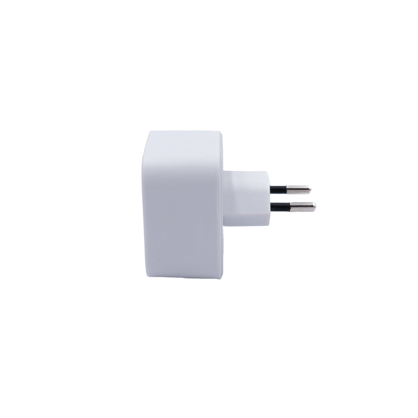UK-zu-CH Steckdosenadapter – Kompakt & Reisefreundlich