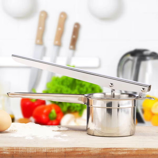 Kartoffelpresse aus Edelstahl – ergonomisch, für Püree, Spätzle & Babynahrung