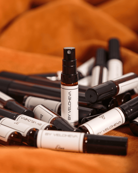 By Velcheva 24 Mini-Sprays – Luxus Duftproben Set für zuhause