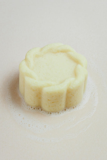 Bulle 2-in-1 Solid Shampoo, Conditioner & Shower Gel