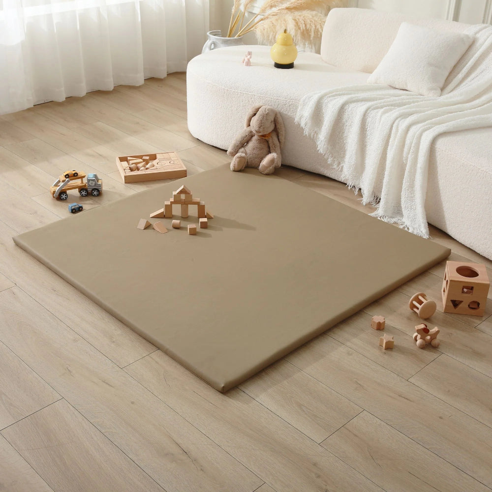 Vegane Leder-Spielmatte