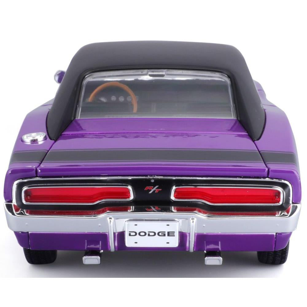 Dodge Charger R/T 1969 1/18 violett