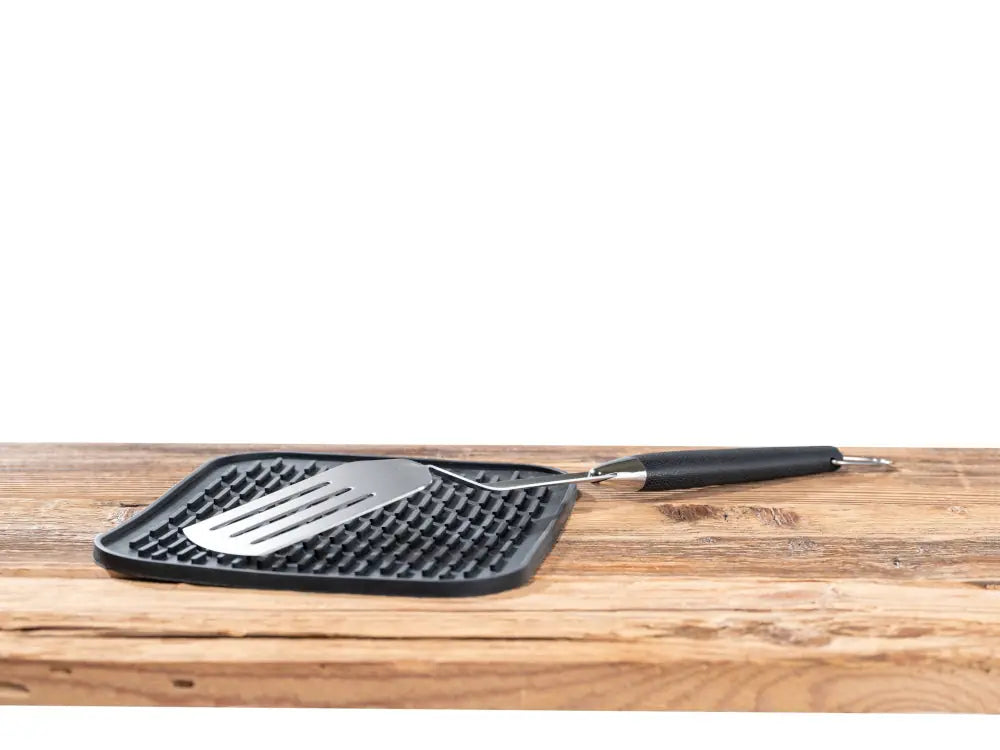 Wenko - Minu Black Silicone Tray - Versatile & Heat-resistant ♨️