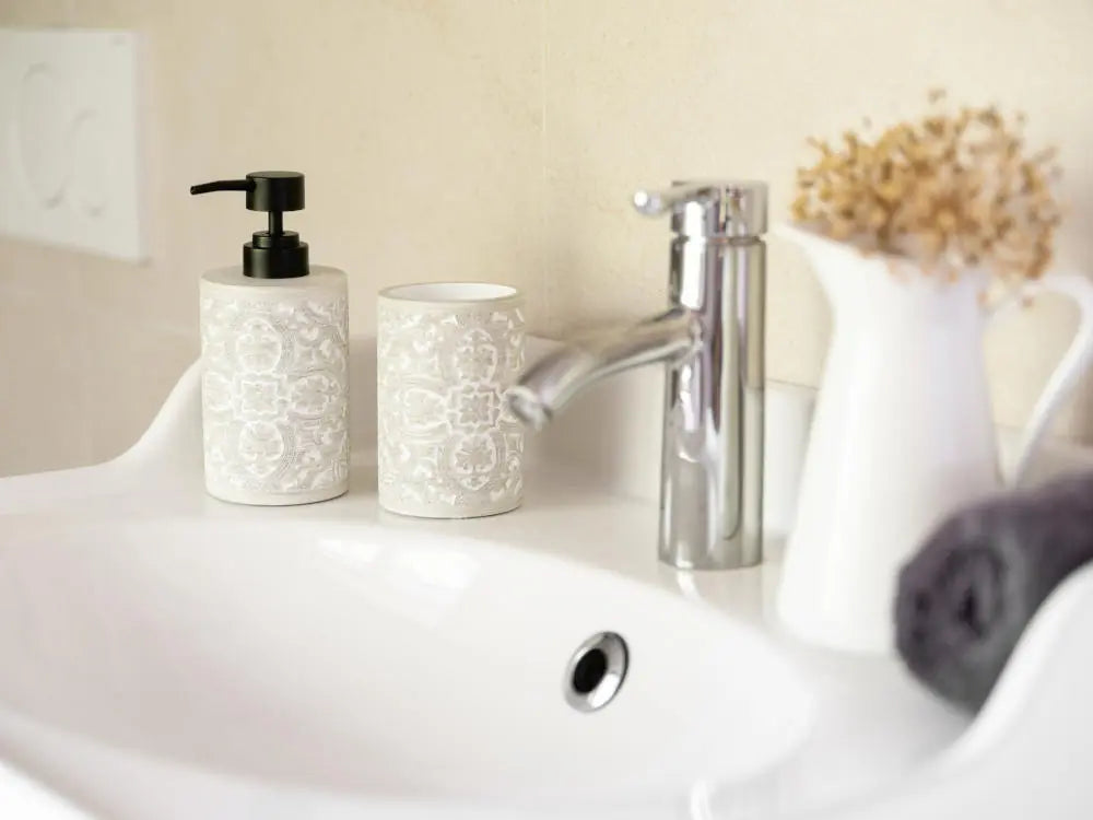 Wenko - Ortezzano Soap Dispenser - Elegant & Durable 🛁✨
