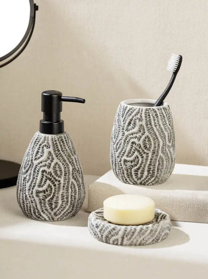 Wenko - Ceramic Soap Dish Salemi - Elegant Bathroom Essential 🛁✨