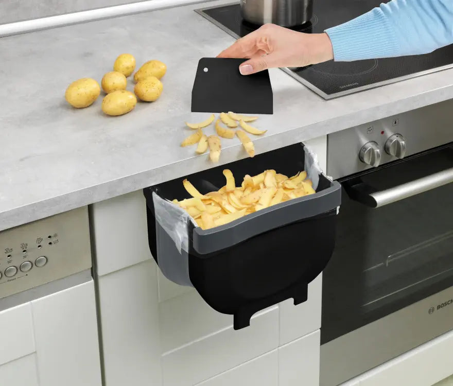 Wenko - Foldable Trash Bin 5L - Kitchen Space Saver 🚮✨