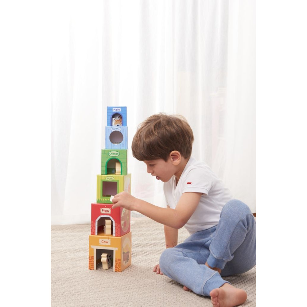 Stapelturm mit Holztiere