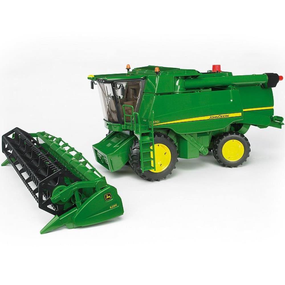 John Deere Mähdrescher T670i