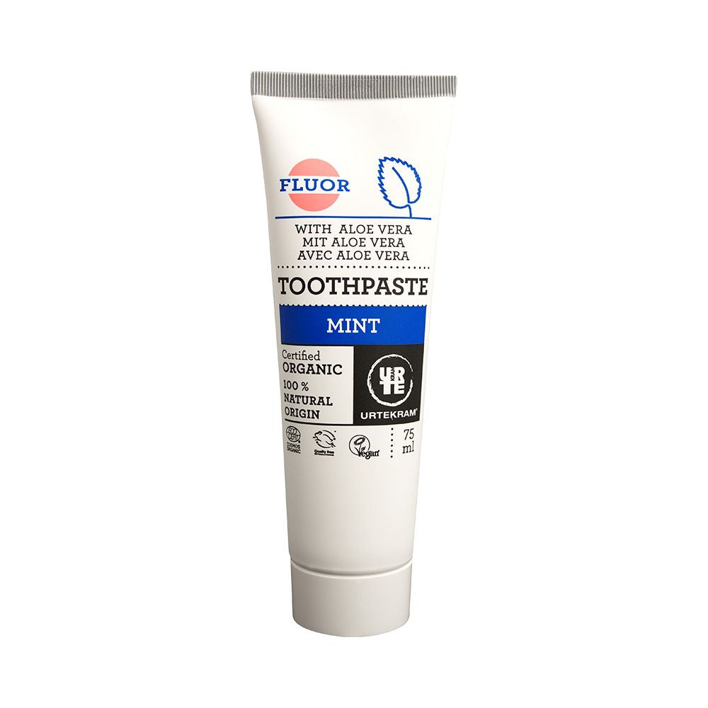 Dentifricio alla menta con fluoro