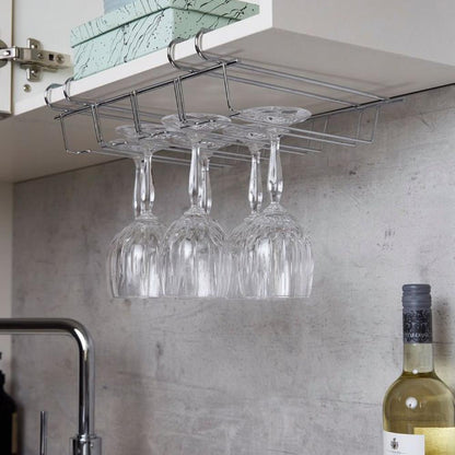 Portabicchieri incorporato in un mobile